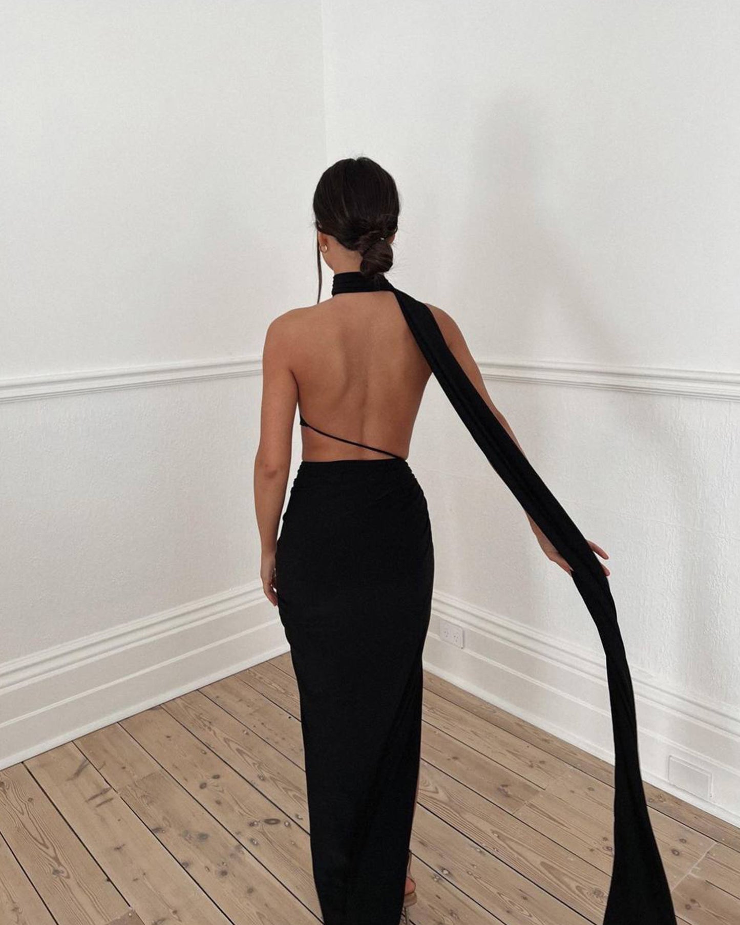 Midi haljina Silvana - crna